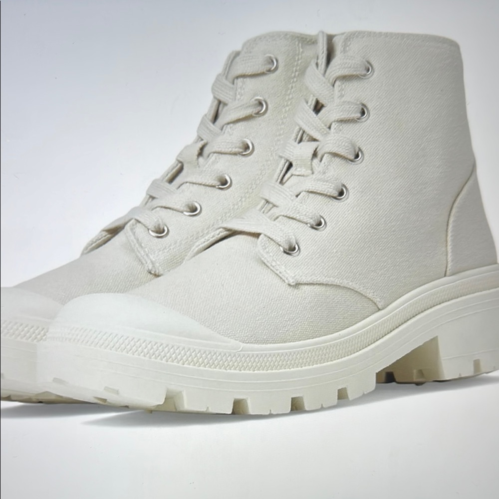 UNIONBAY Women's White Combat Boot Style Sneakers